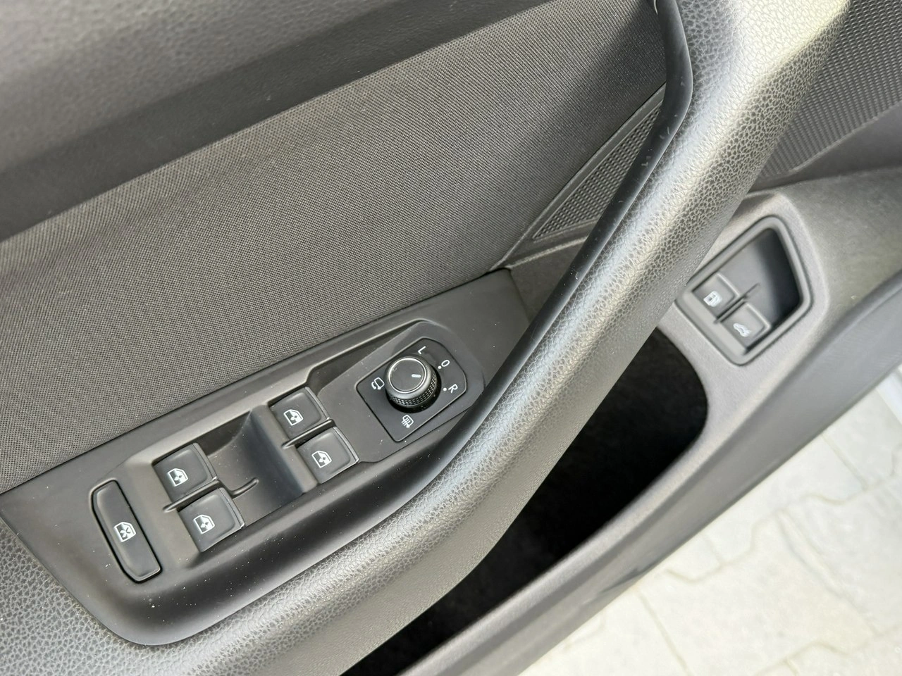 Volkswagen Passat - Zdjęcie 15