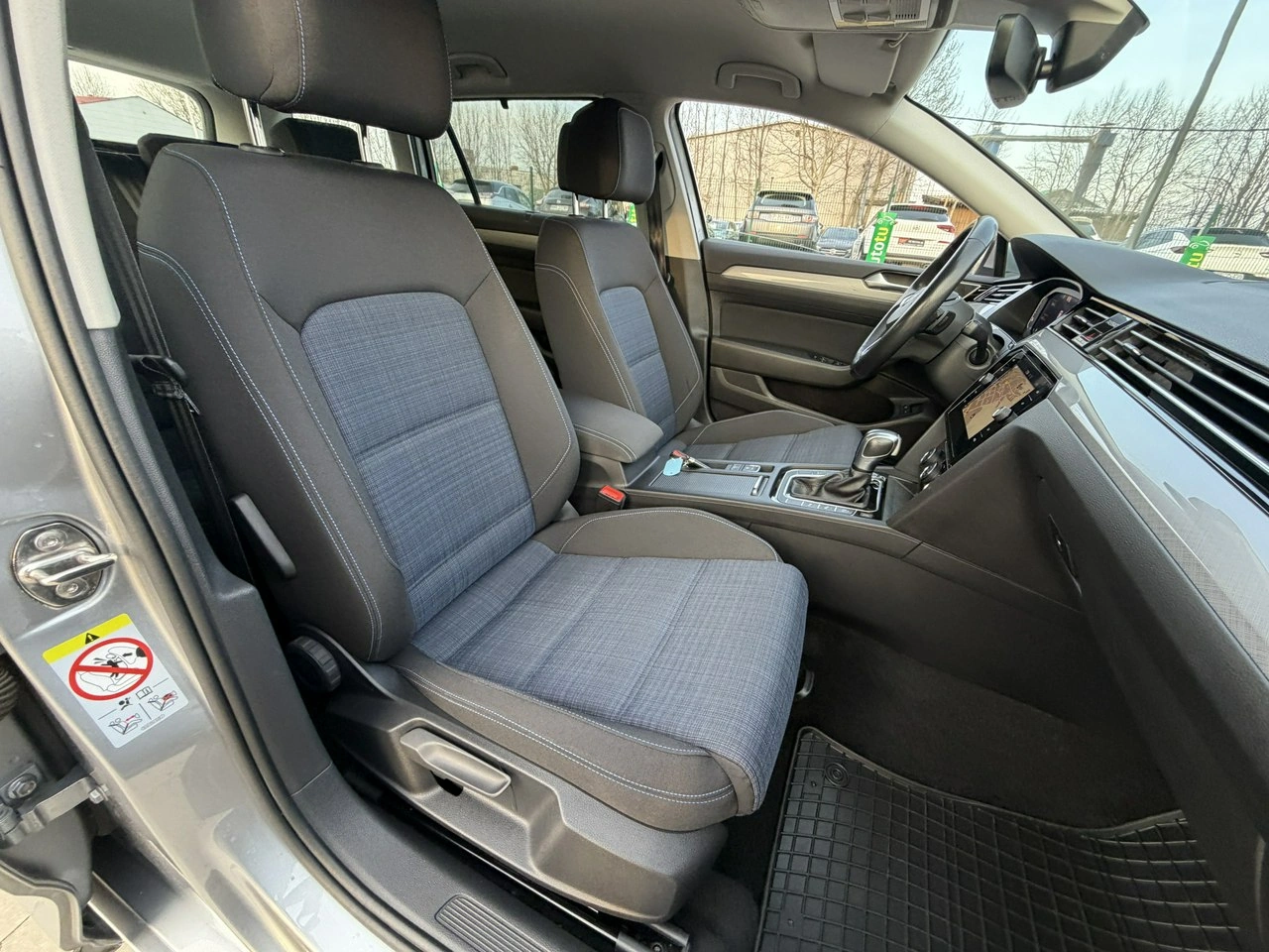 Volkswagen Passat - Zdjęcie 36