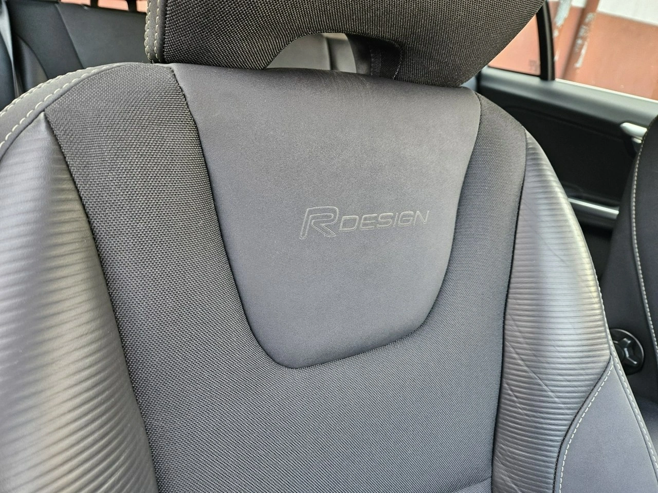 Volvo V60 - Zdjęcie 8