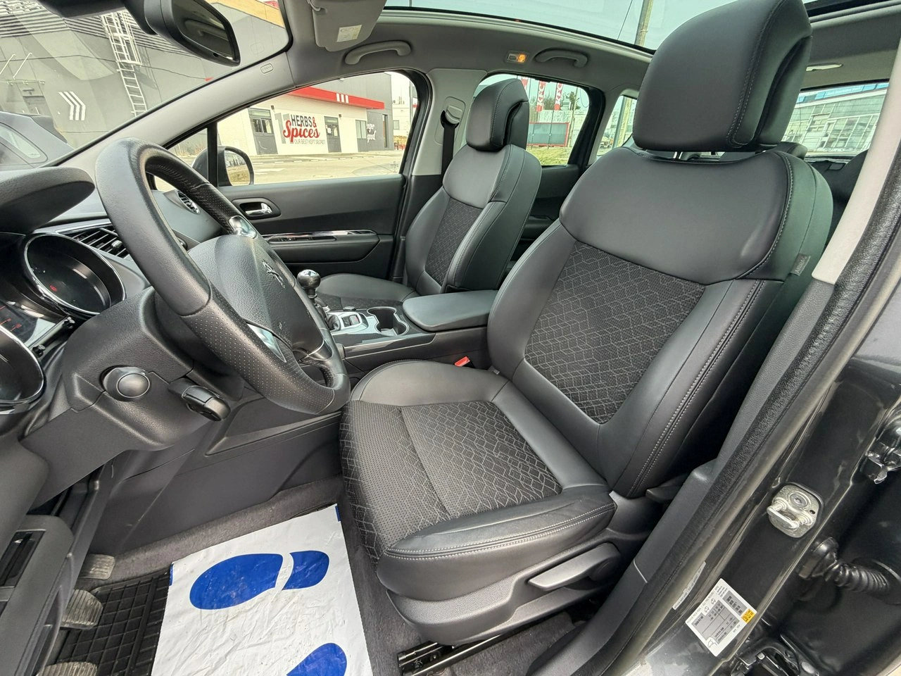 Peugeot 3008 - Zdjęcie 18