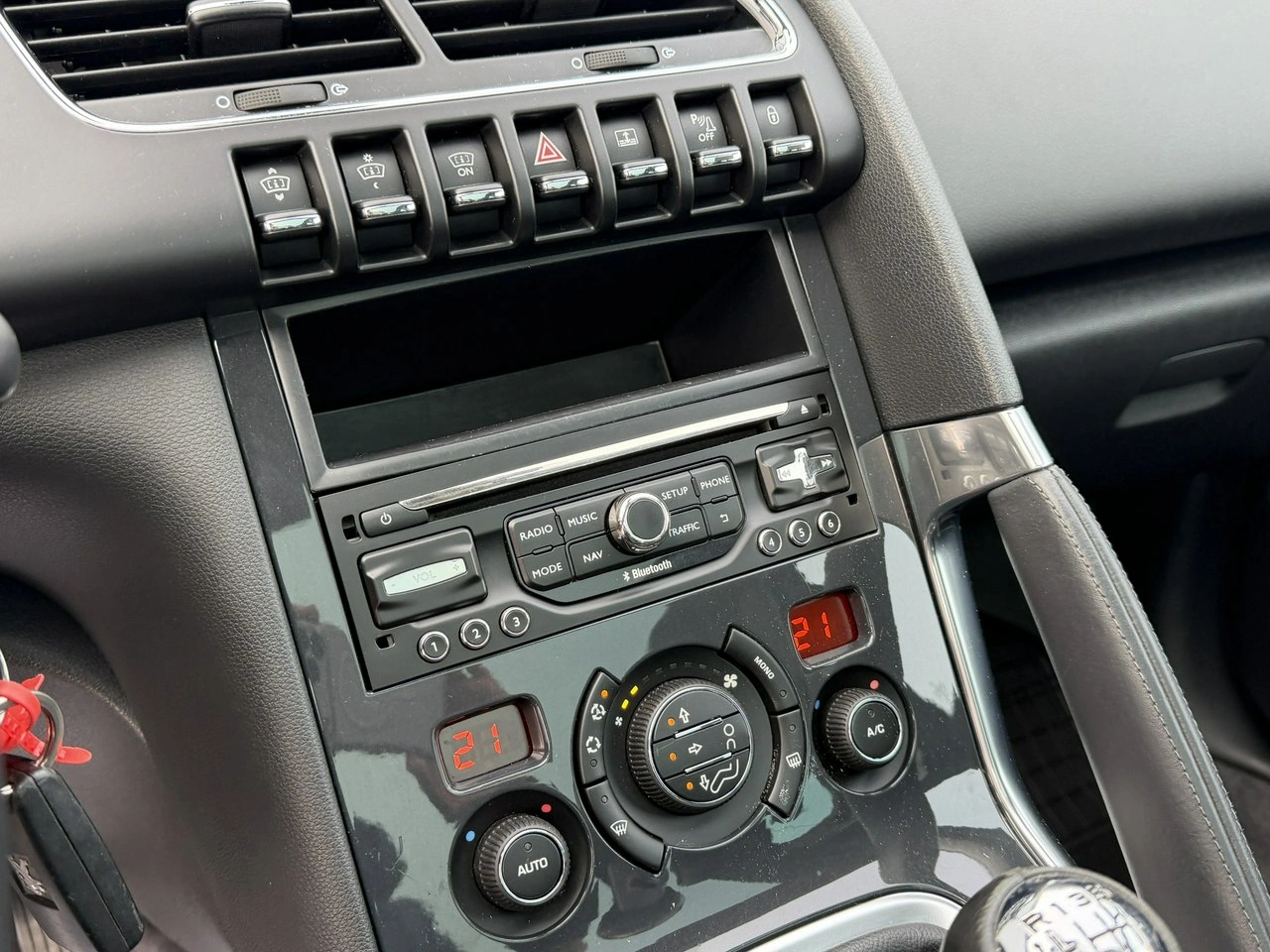 Peugeot 3008 - Zdjęcie 25