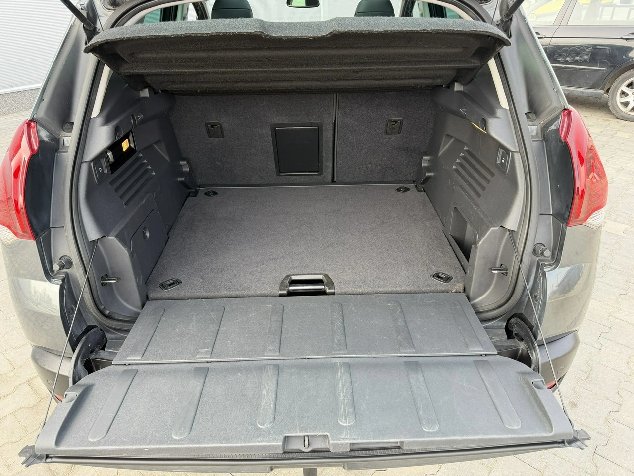 Peugeot 3008 - Zdjęcie 36