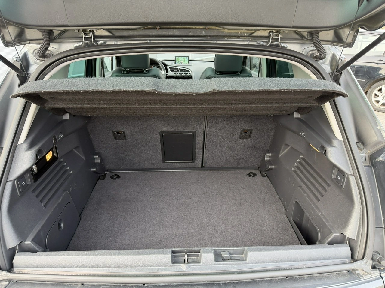 Peugeot 3008 - Zdjęcie 35