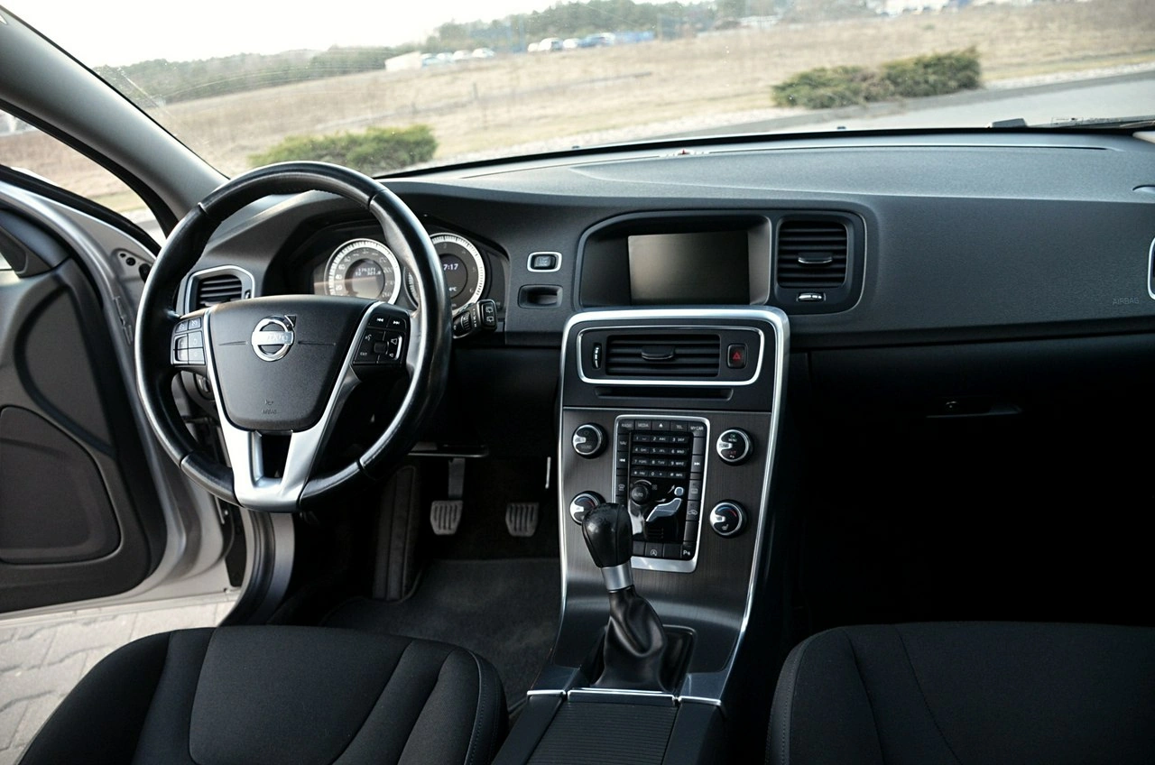 Volvo V60 - Zdjęcie 19