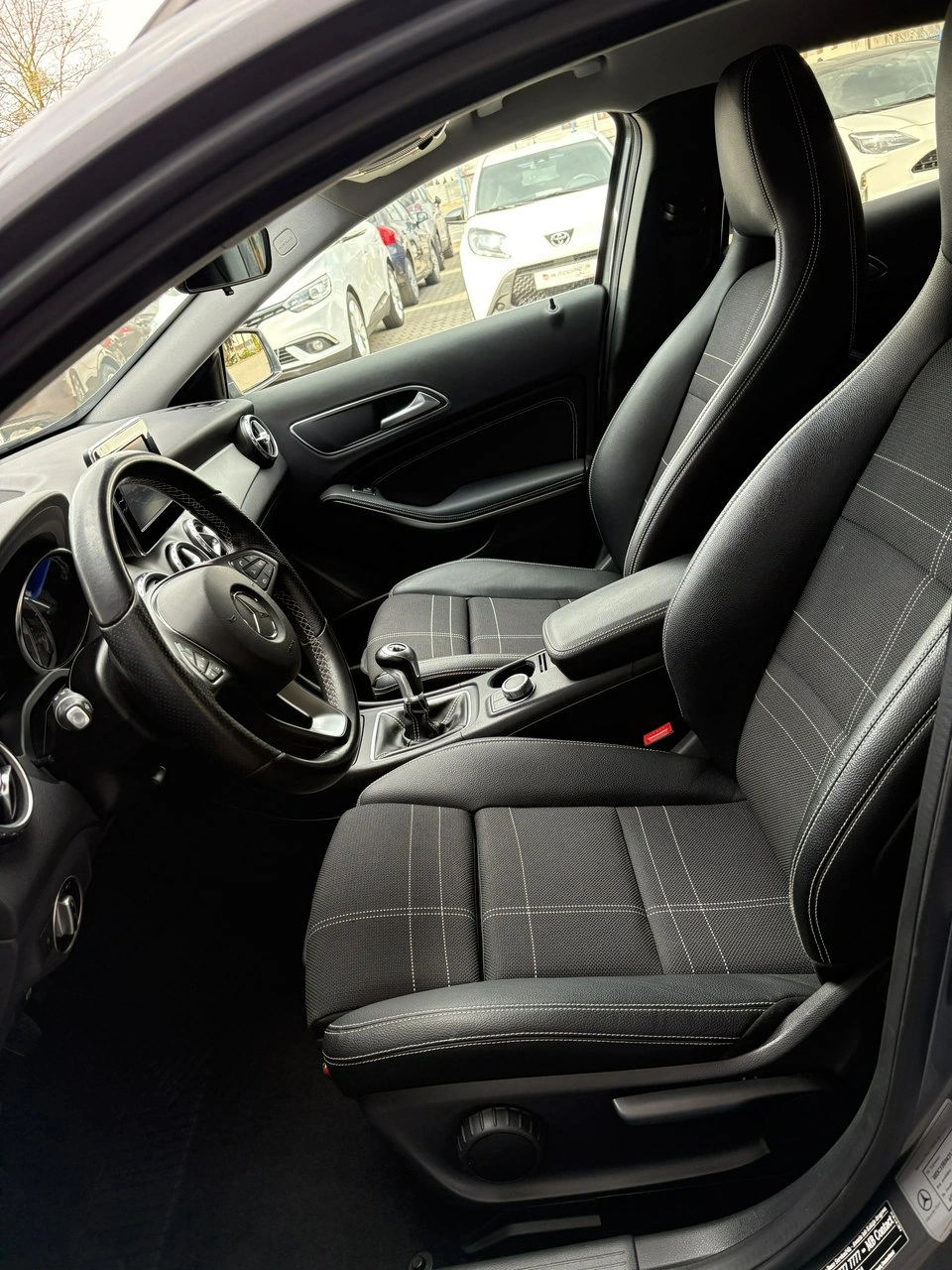 Mercedes GLA 200 - Zdjęcie 15