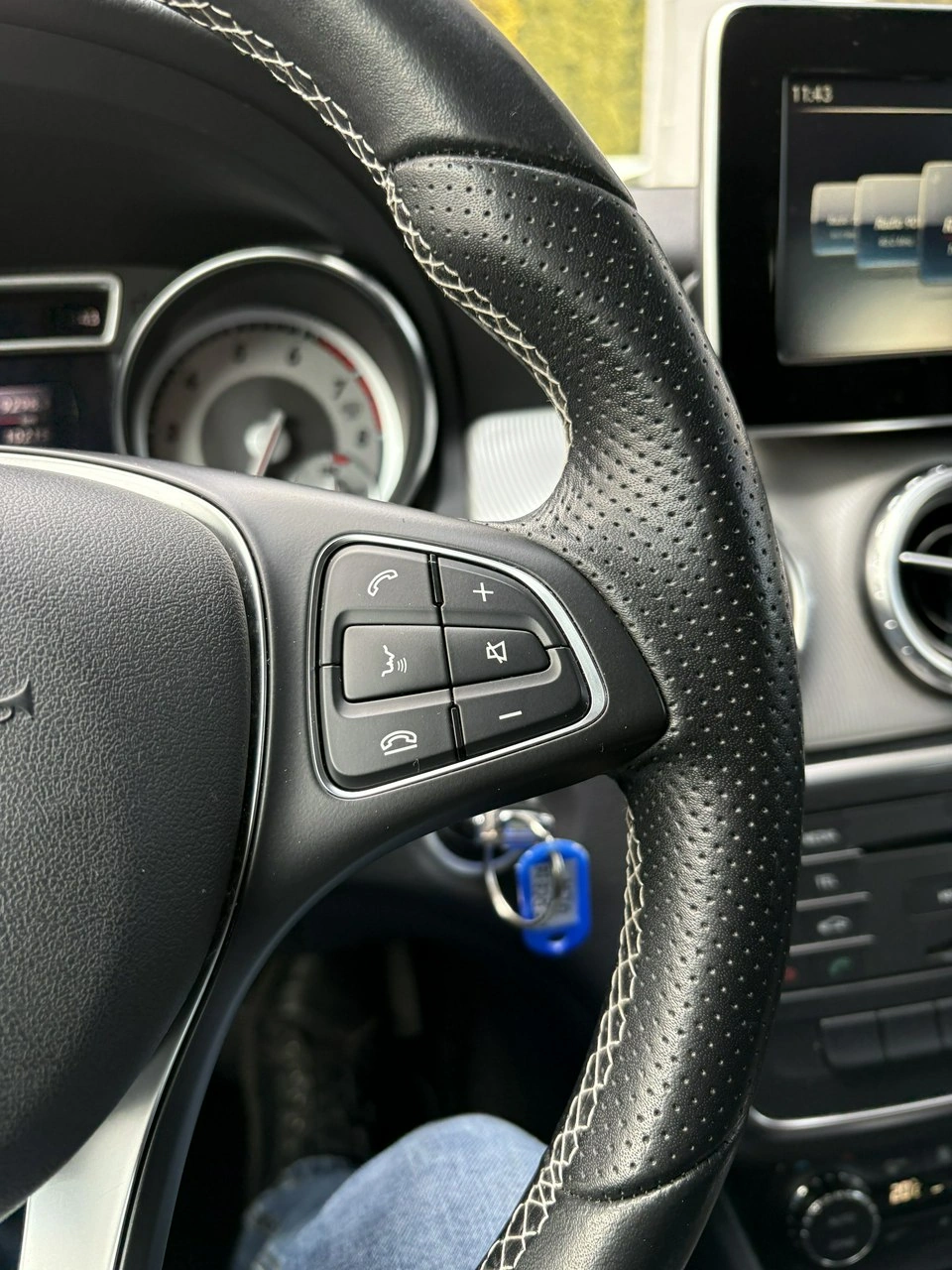 Mercedes GLA 200 - Zdjęcie 22