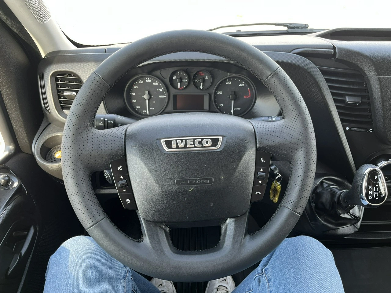 Iveco Daily - Zdjęcie 11