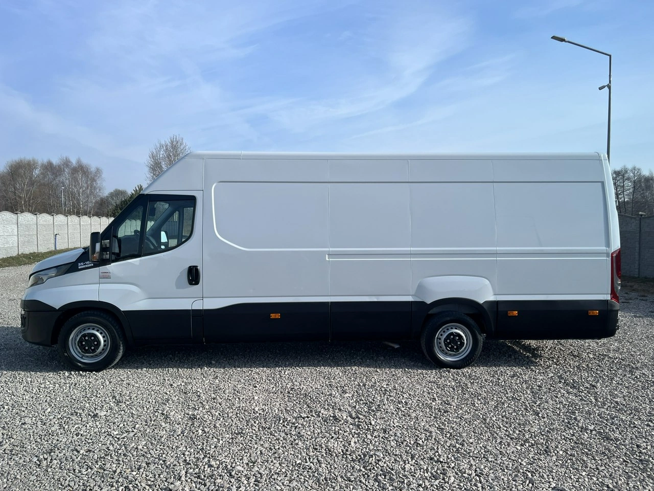Iveco Daily - Zdjęcie 22