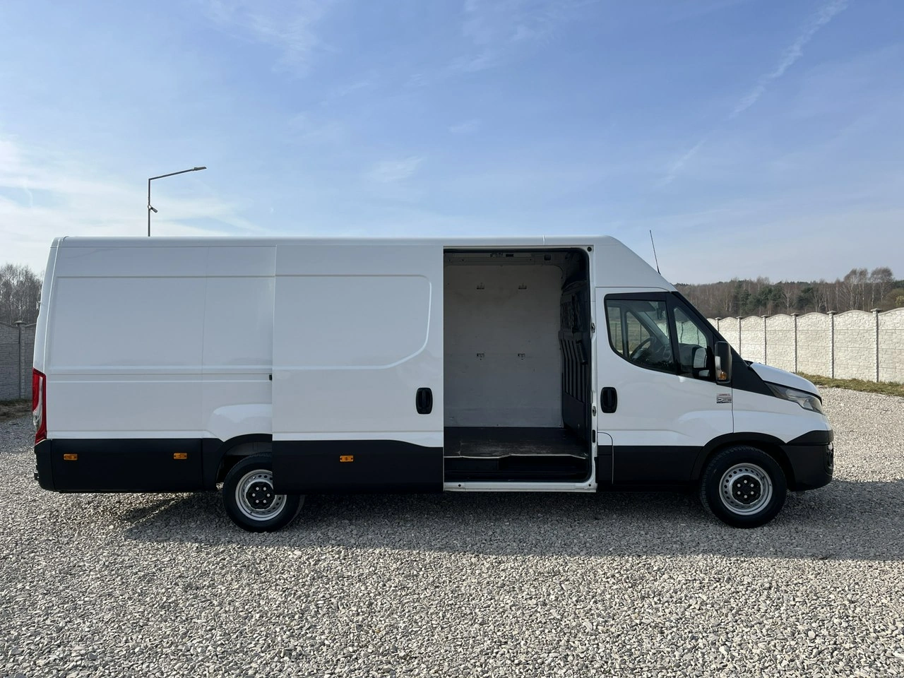 Iveco Daily - Zdjęcie 4