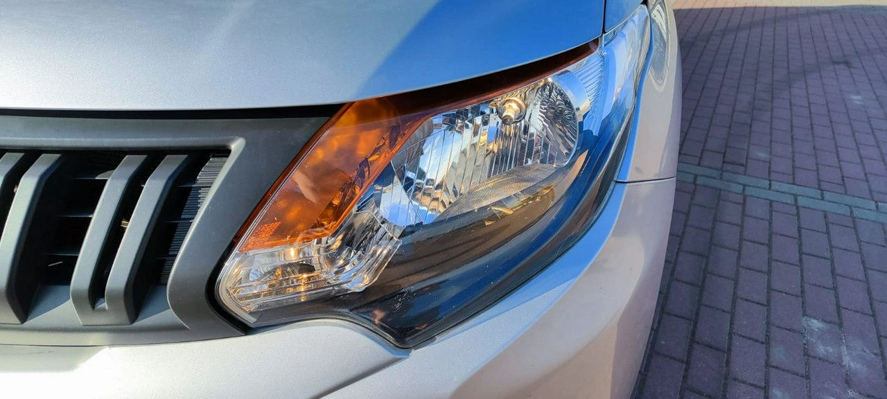 Mitsubishi L200 - Zdjęcie 13