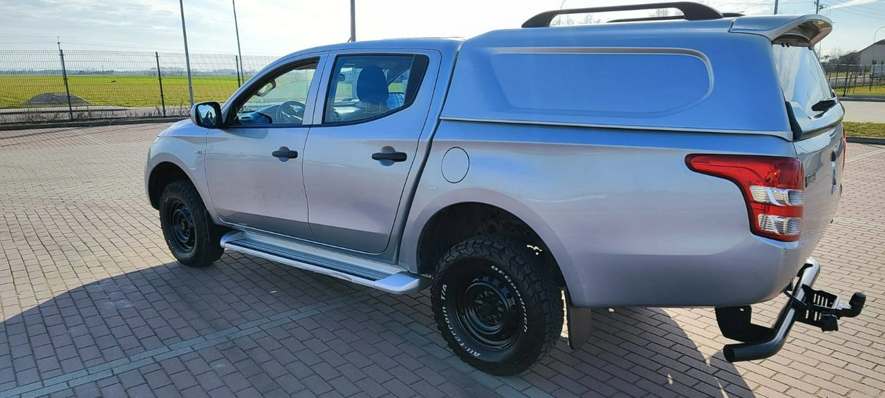 Mitsubishi L200 - Zdjęcie 14