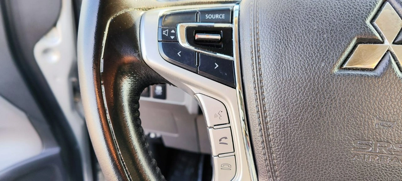 Mitsubishi L200 - Zdjęcie 21