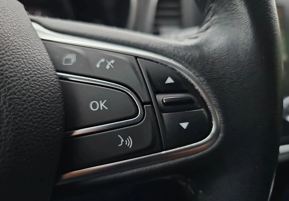 Renault Megane - Zdjęcie 17