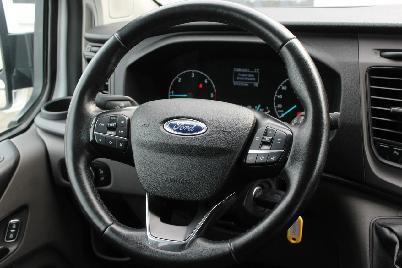 Ford Transit Custom - Zdjęcie 14
