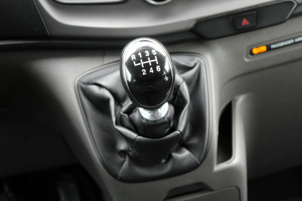 Ford Transit Custom - Zdjęcie 18