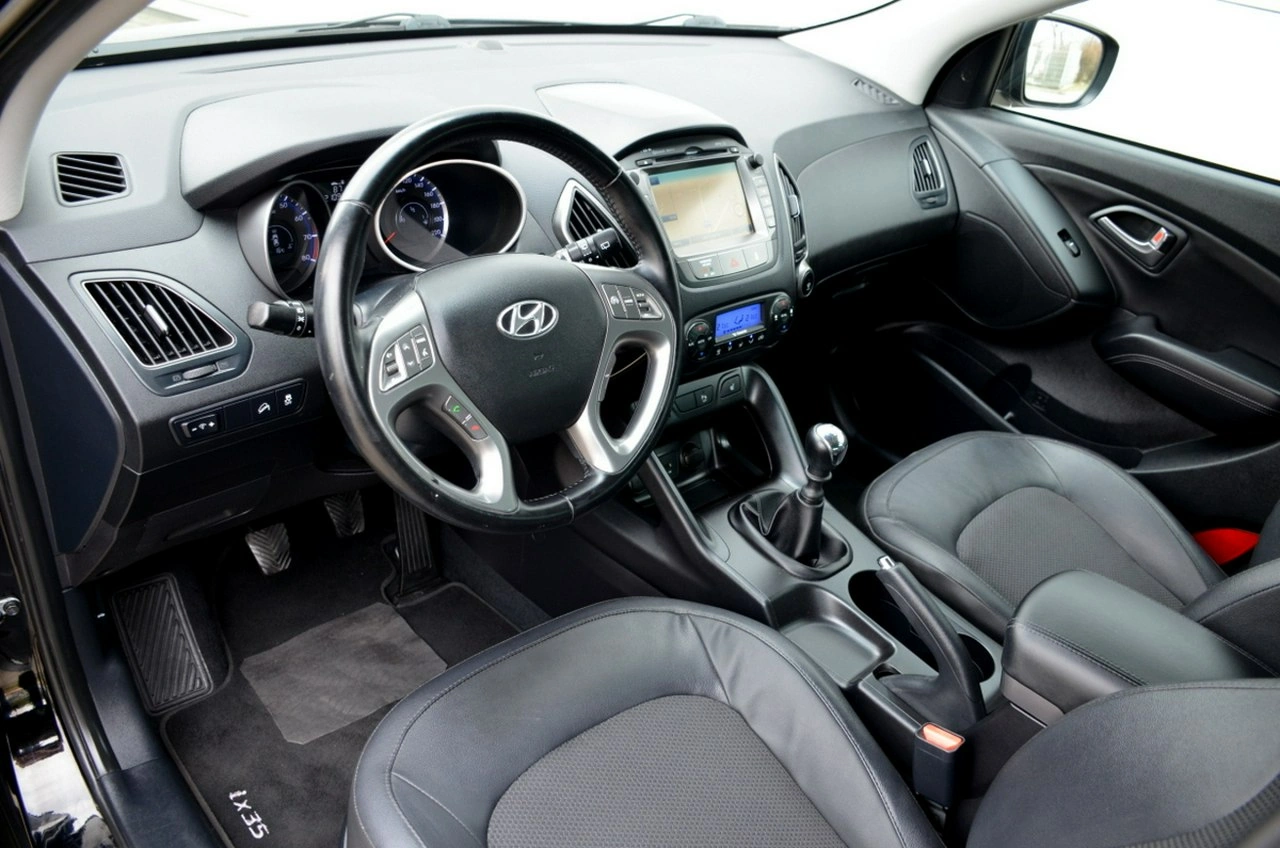 Hyundai ix35 - Zdjęcie 23