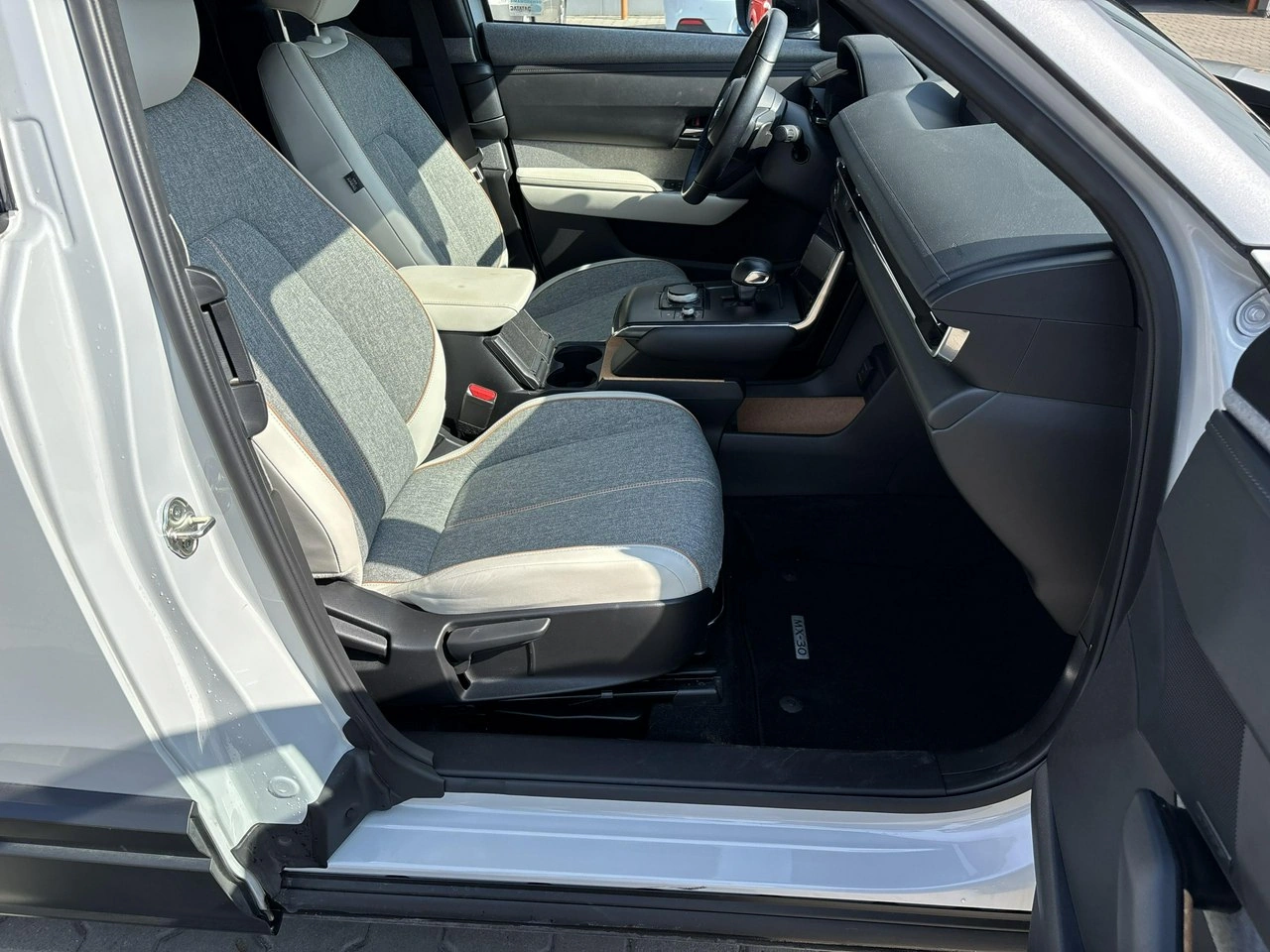 Mazda MX-30 - Zdjęcie 15