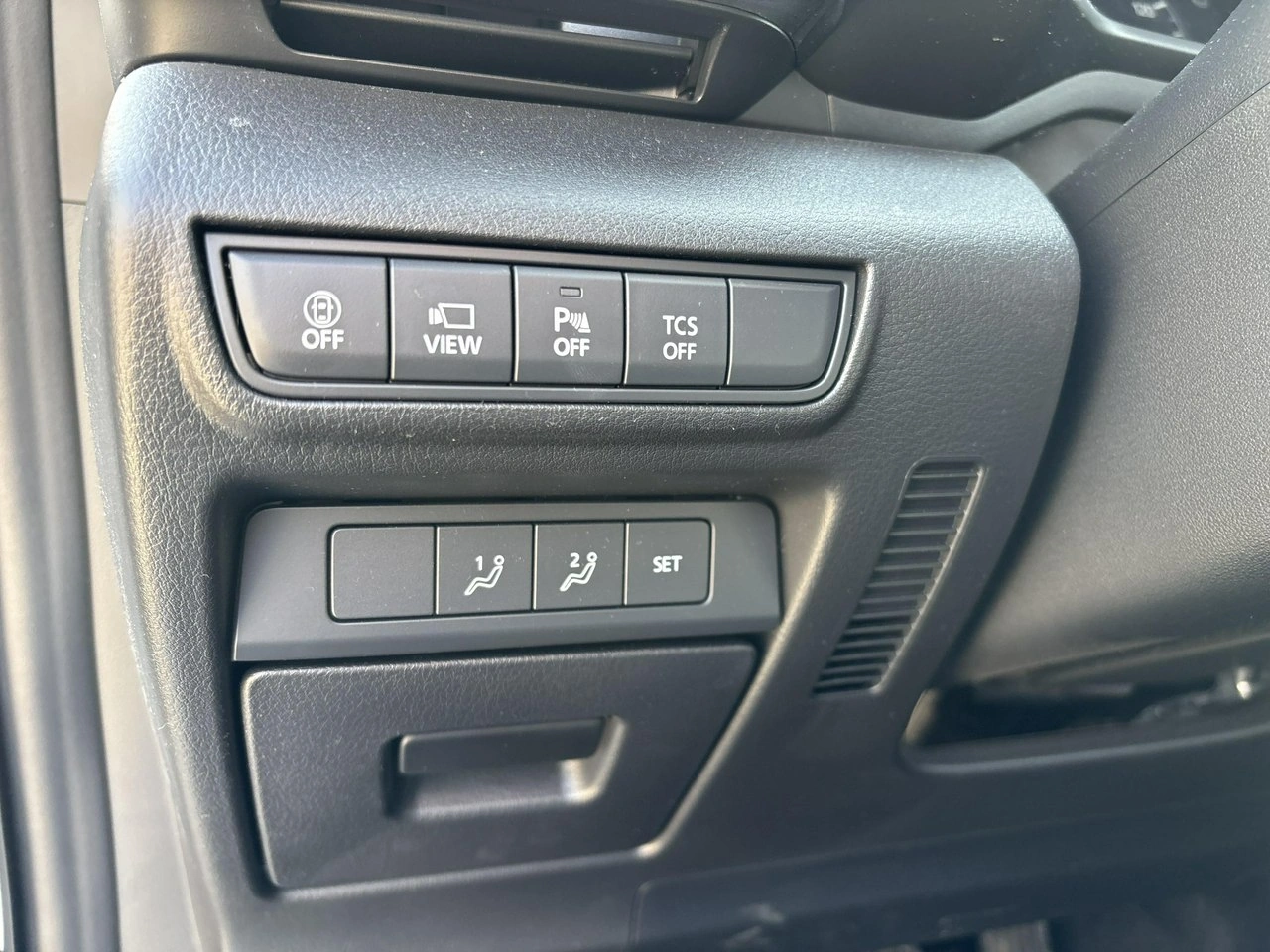 Mazda MX-30 - Zdjęcie 17