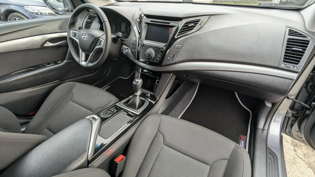 Hyundai i40 - Zdjęcie 16