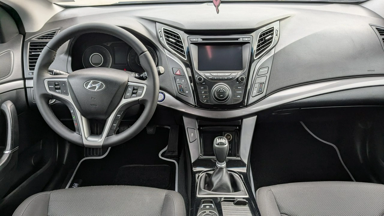 Hyundai i40 - Zdjęcie 21