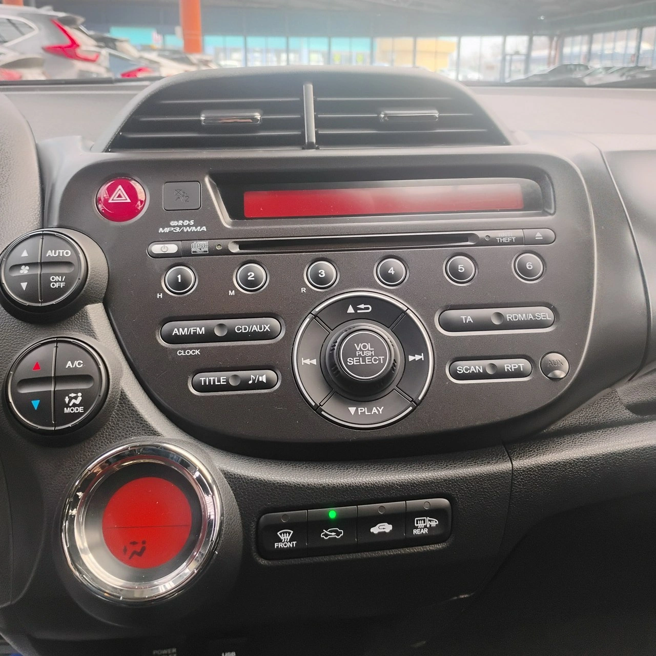 Honda Jazz - Zdjęcie 11