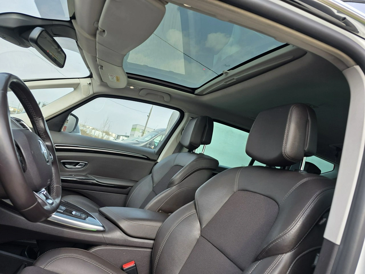 Renault Espace - Zdjęcie 11