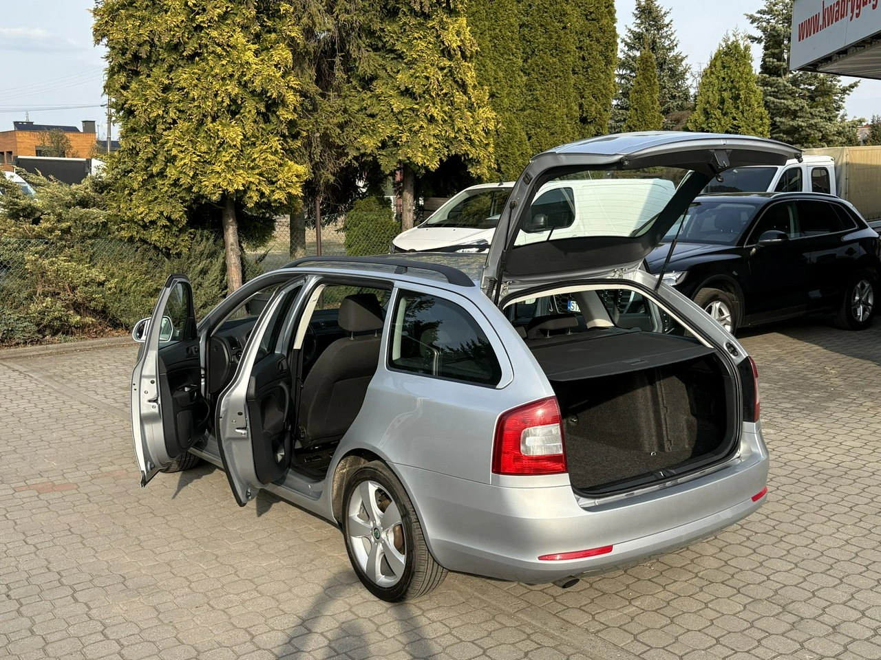 Skoda Octavia - Zdjęcie 25