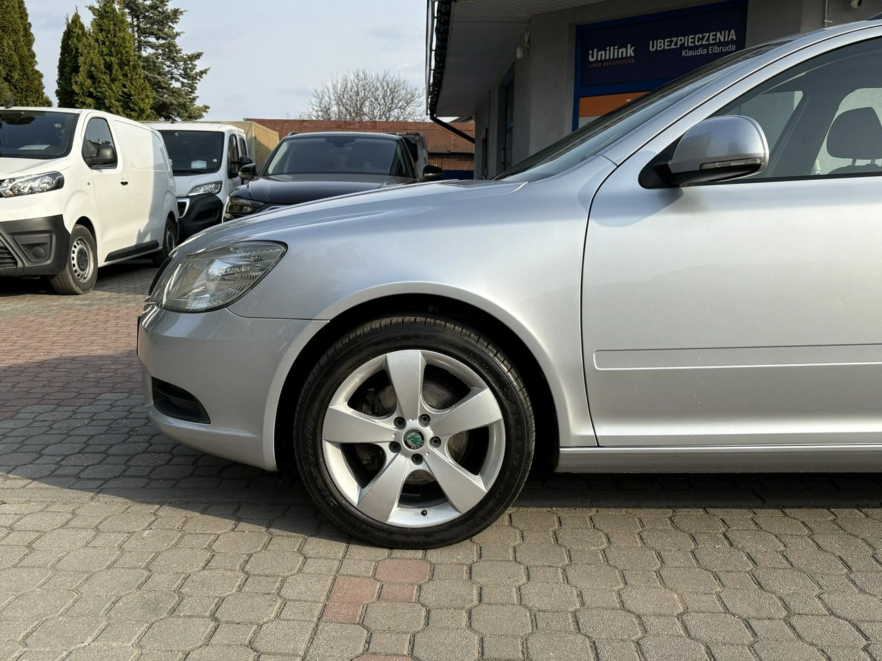 Skoda Octavia - Zdjęcie 8