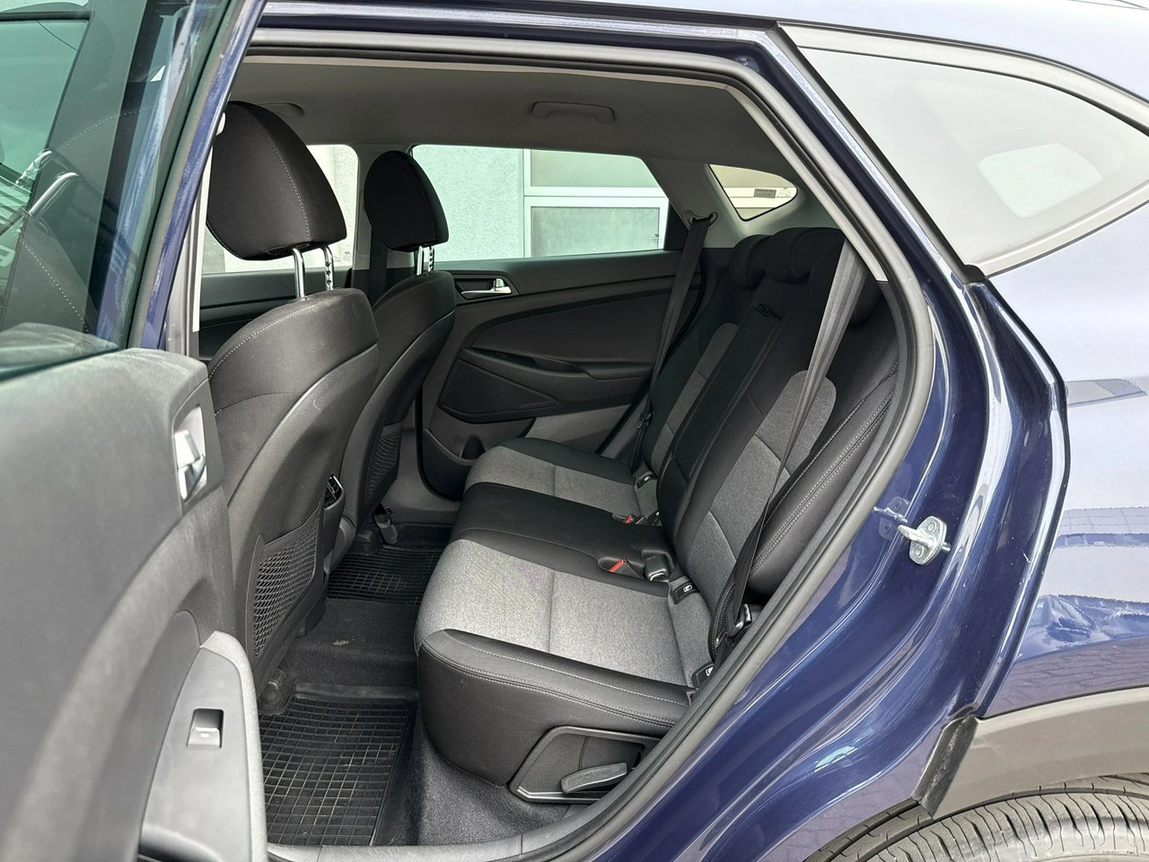 Hyundai Tucson - Zdjęcie 12