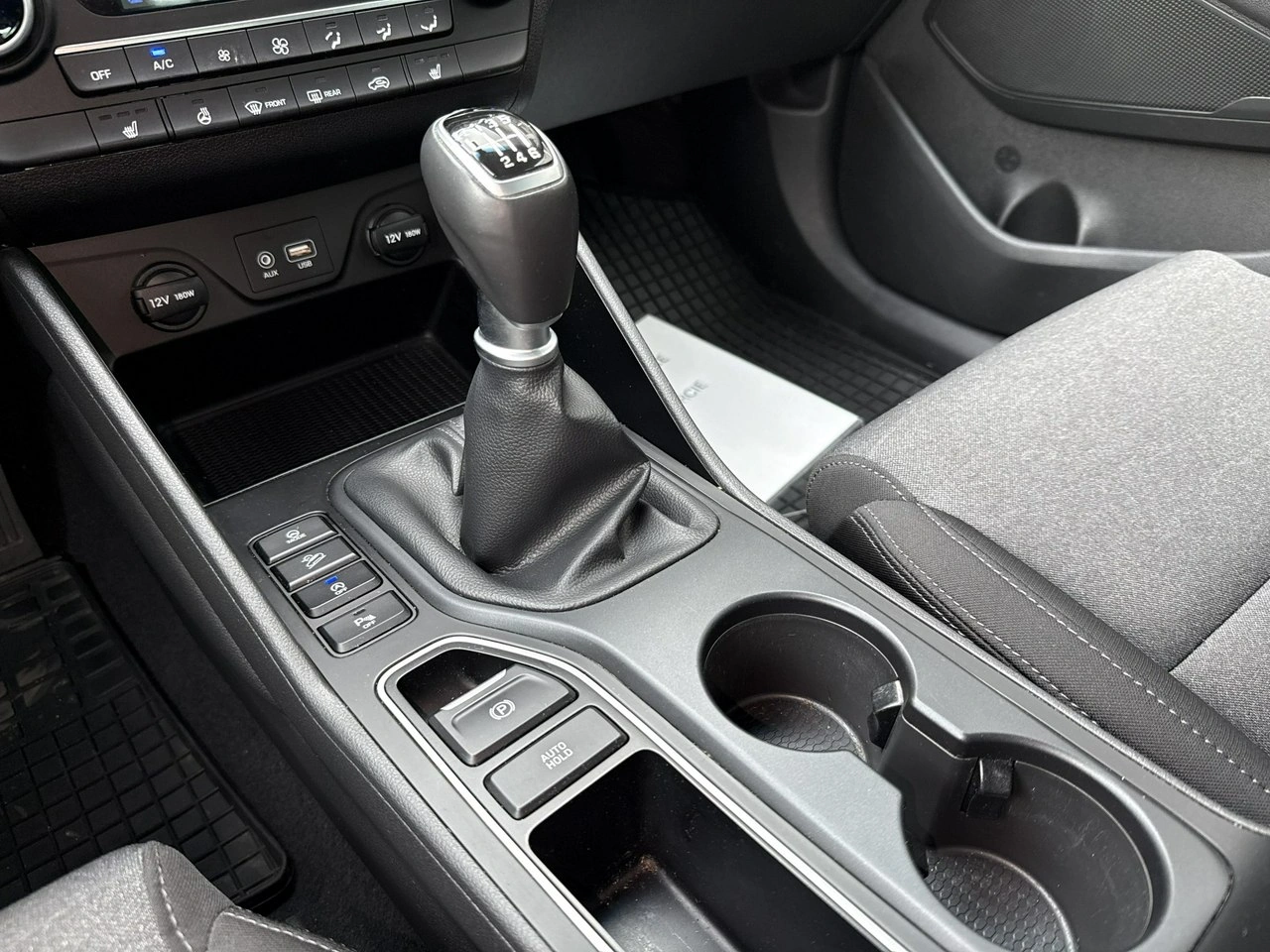 Hyundai Tucson - Zdjęcie 20