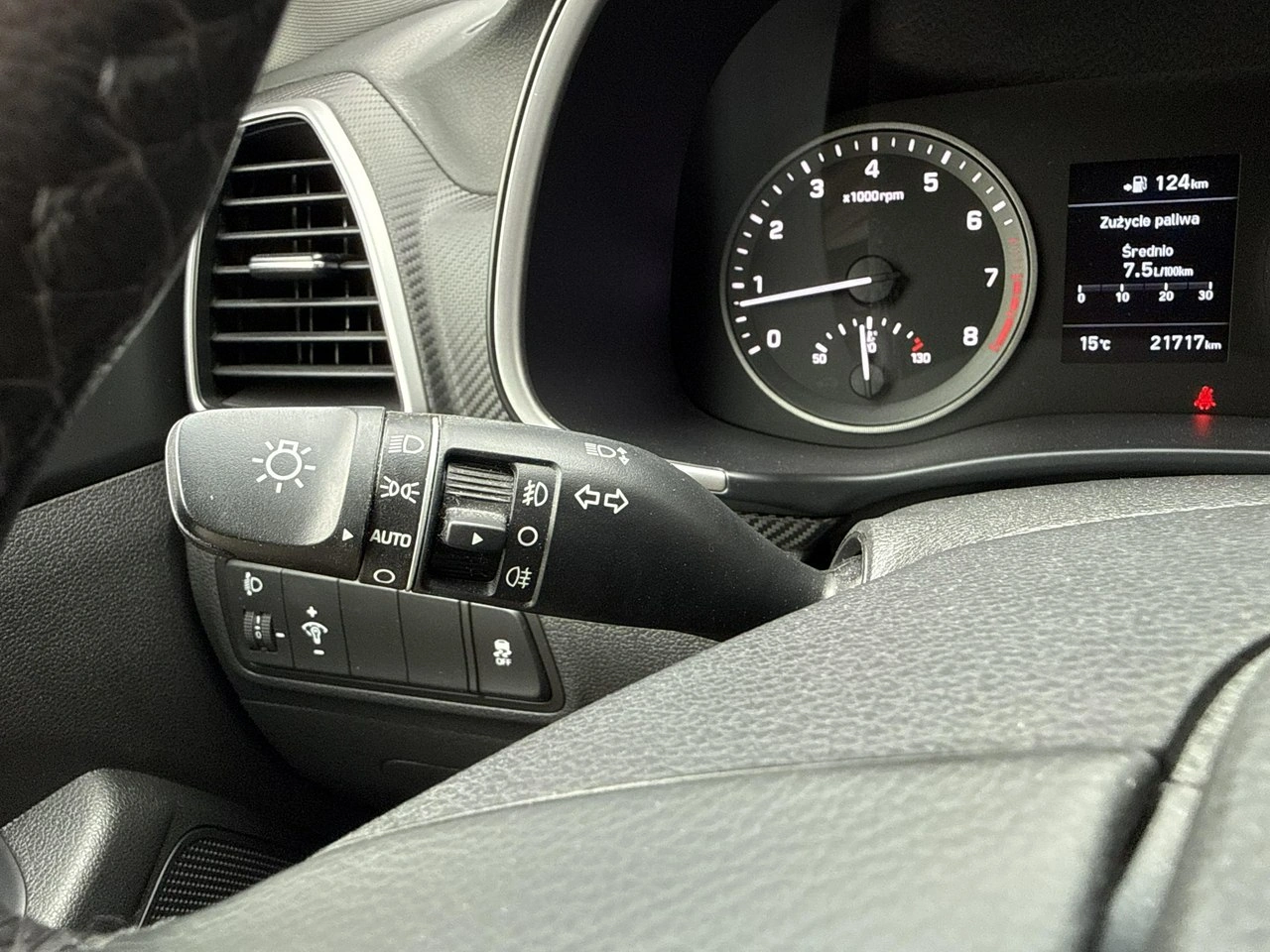 Hyundai Tucson - Zdjęcie 27