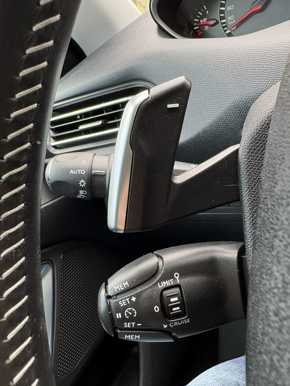 Peugeot 308 - Zdjęcie 24