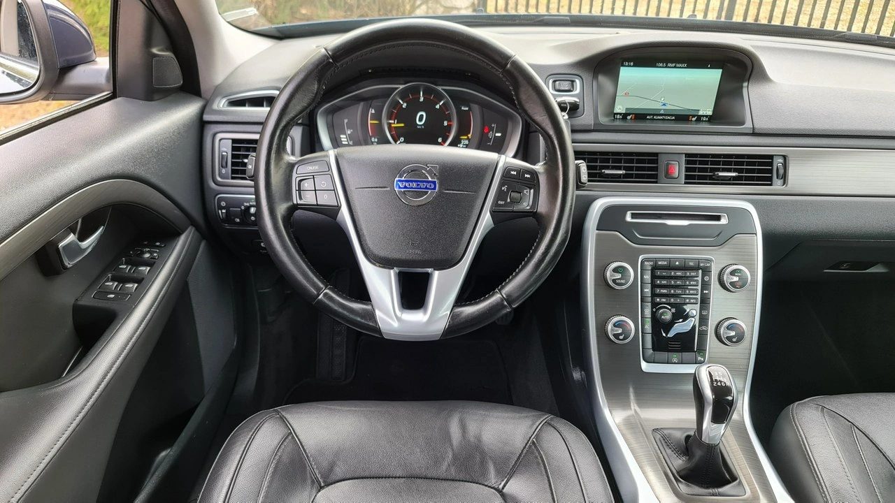 Volvo V70 - Zdjęcie 17