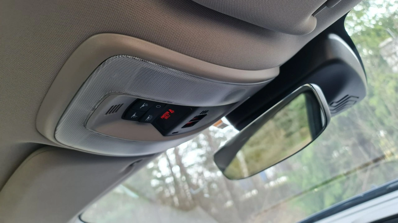 Volvo V70 - Zdjęcie 21