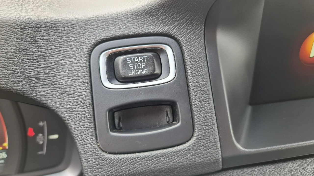 Volvo V70 - Zdjęcie 22