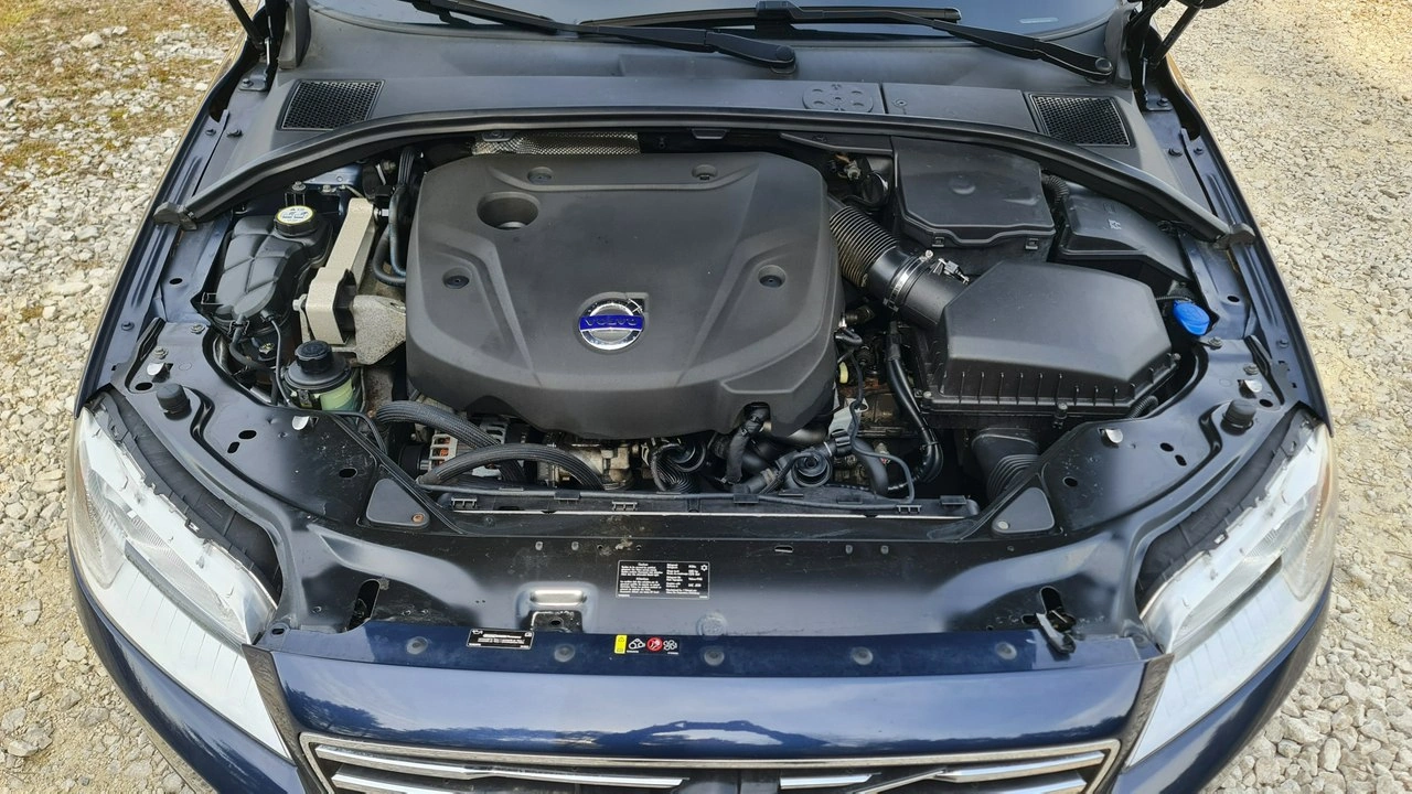 Volvo V70 - Zdjęcie 30