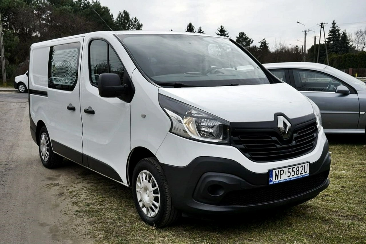 Renault Trafic - Zdjęcie 10