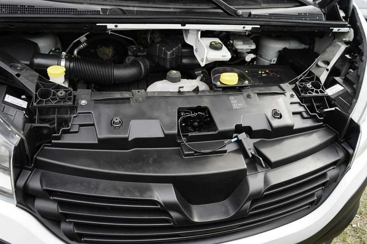 Renault Trafic - Zdjęcie 12