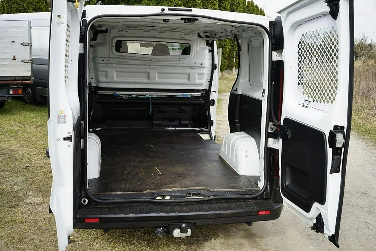 Renault Trafic - Zdjęcie 24