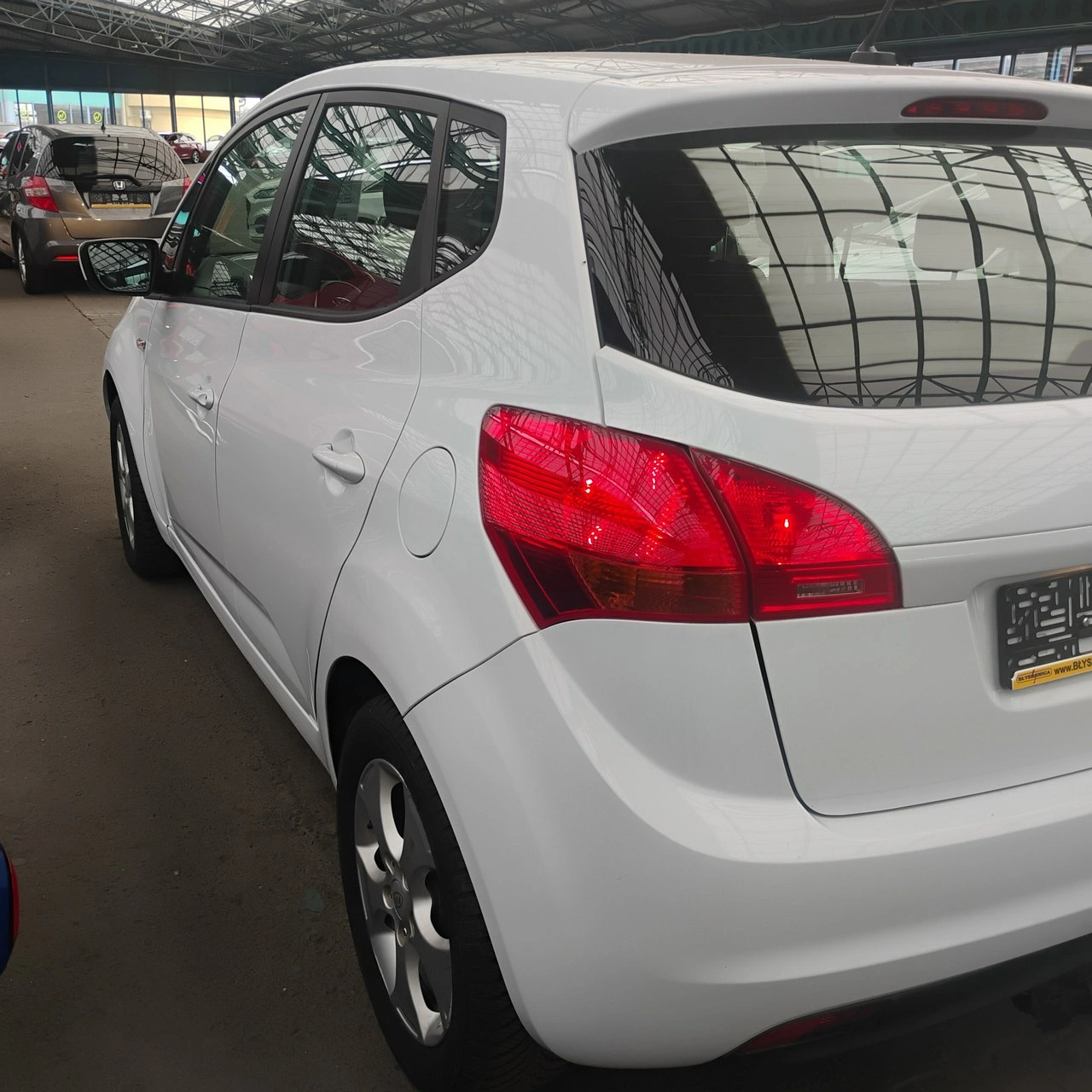 Kia Venga - Zdjęcie 7