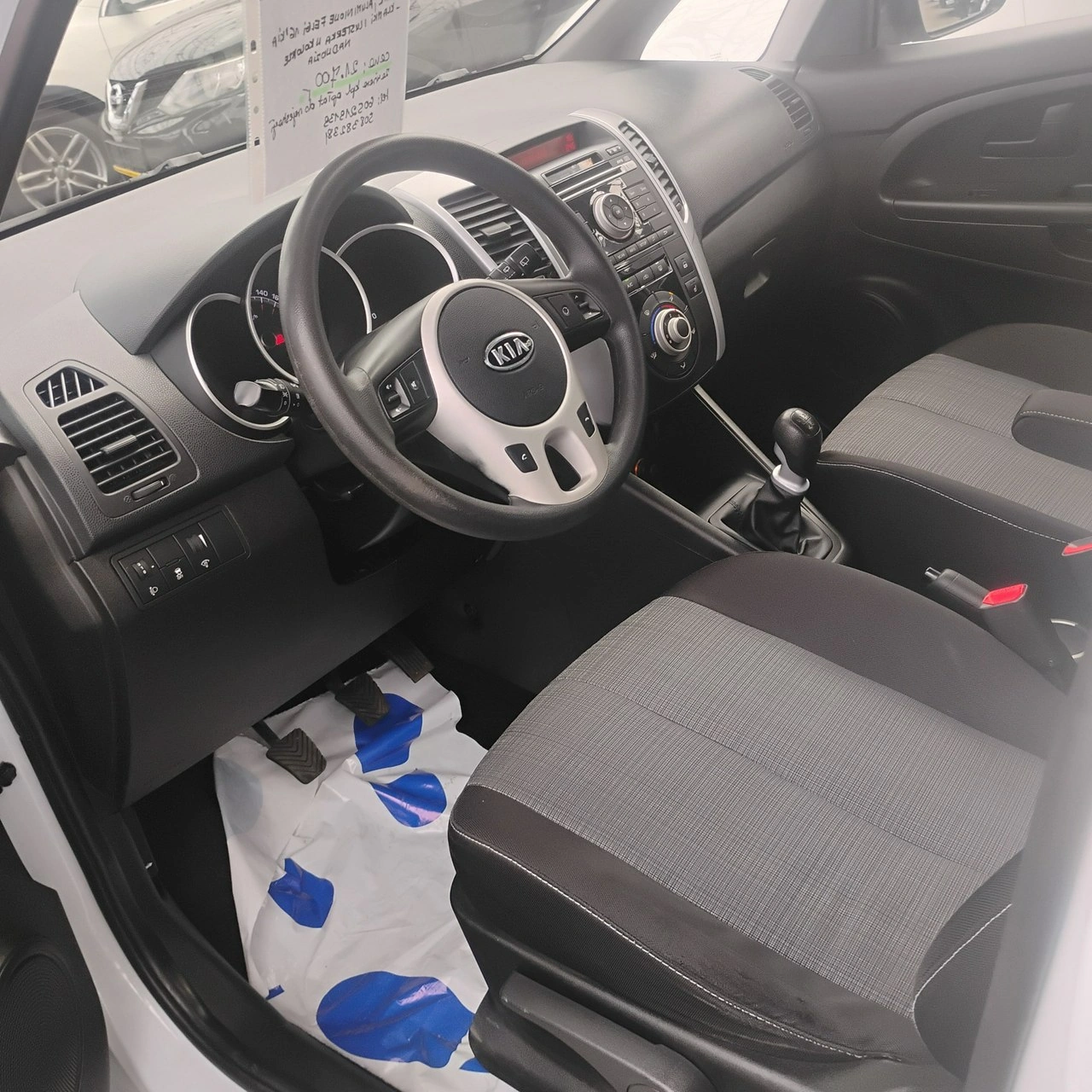 Kia Venga - Zdjęcie 23