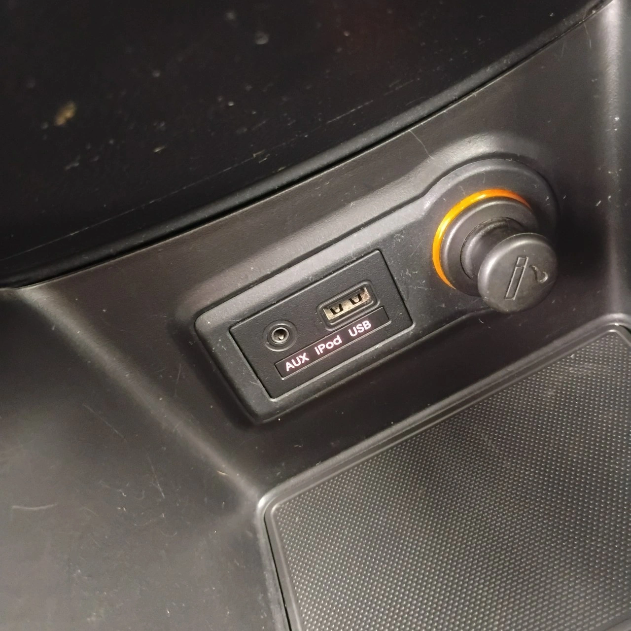 Kia Venga - Zdjęcie 21