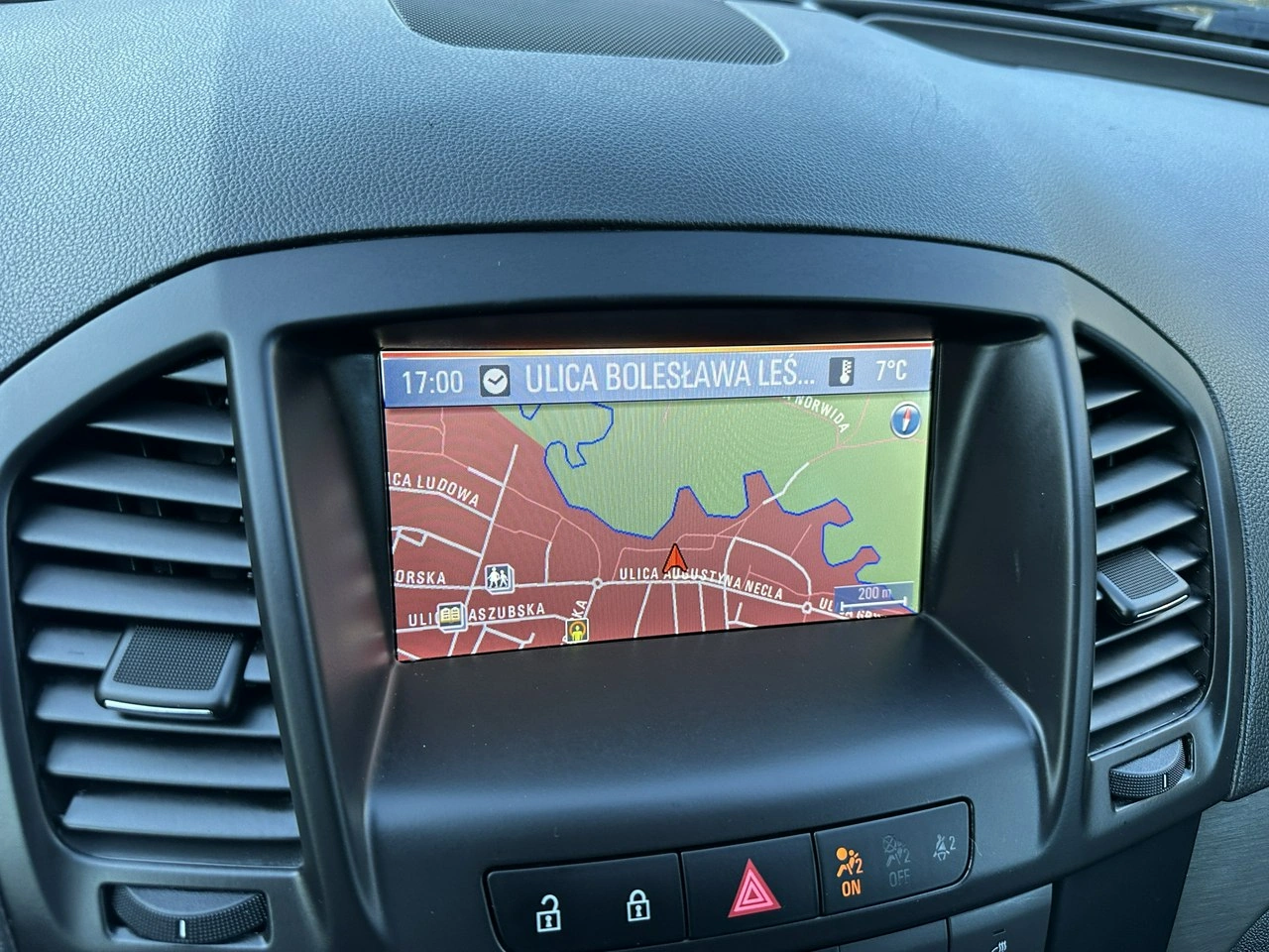 Opel Insignia - Zdjęcie 20