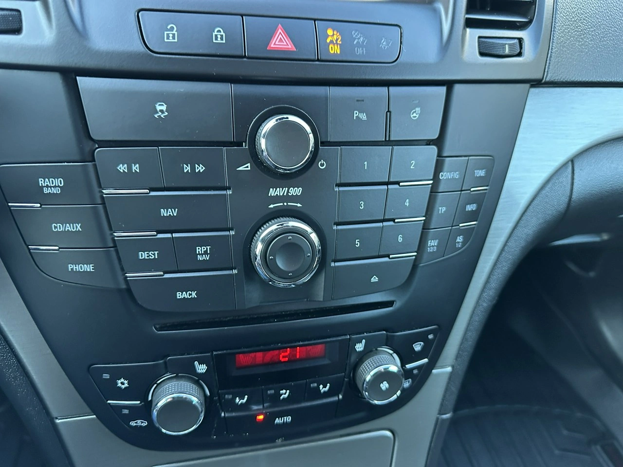 Opel Insignia - Zdjęcie 21