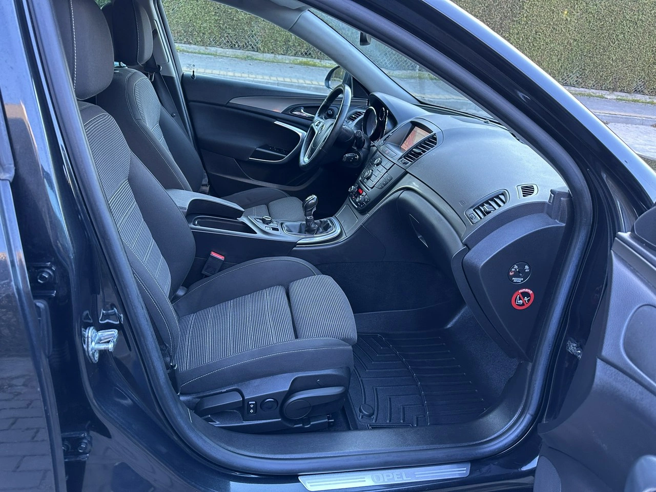 Opel Insignia - Zdjęcie 8