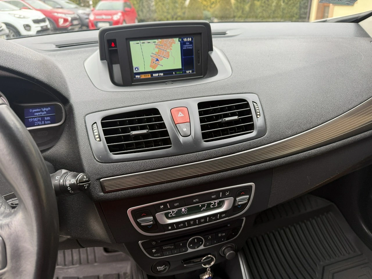 Renault Megane - Zdjęcie 18