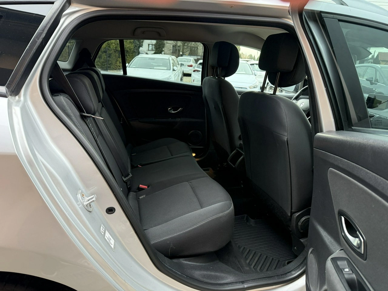 Renault Megane - Zdjęcie 24