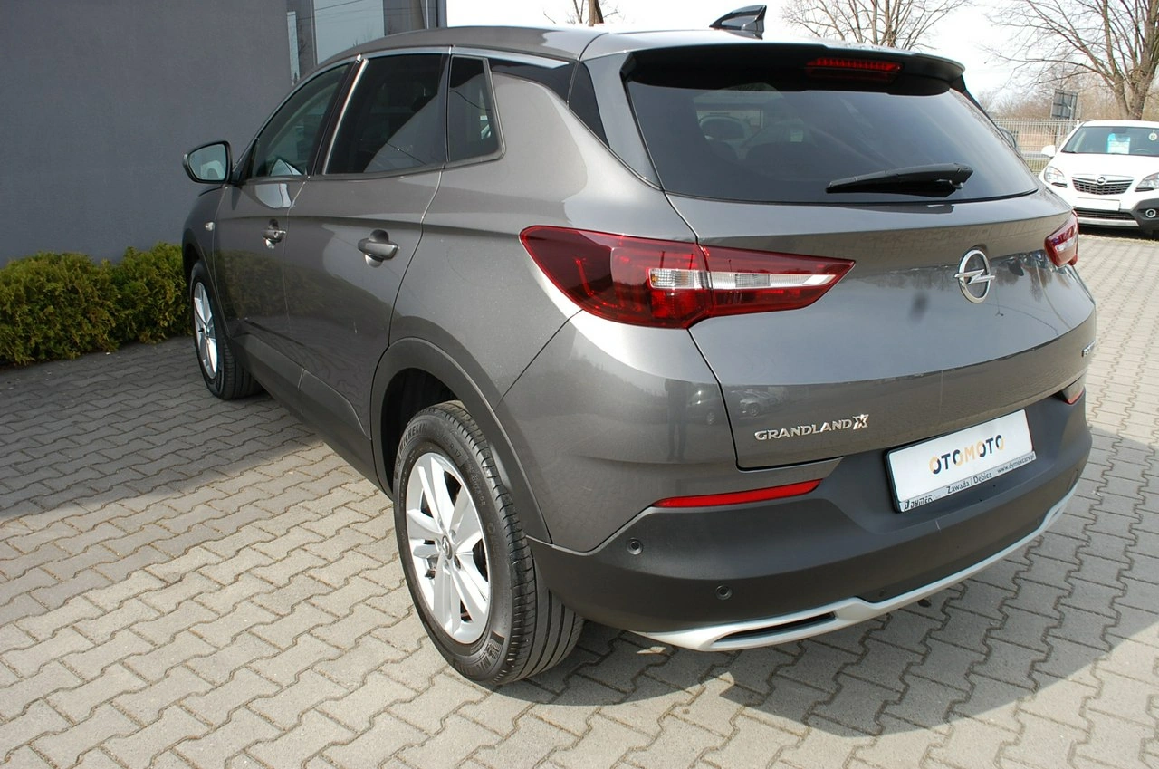 Opel Grandland X - Zdjęcie 11