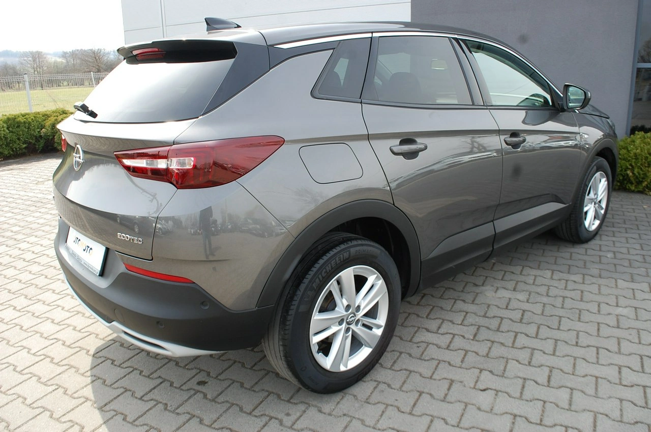 Opel Grandland X - Zdjęcie 13