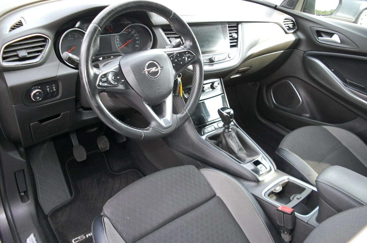 Opel Grandland X - Zdjęcie 21